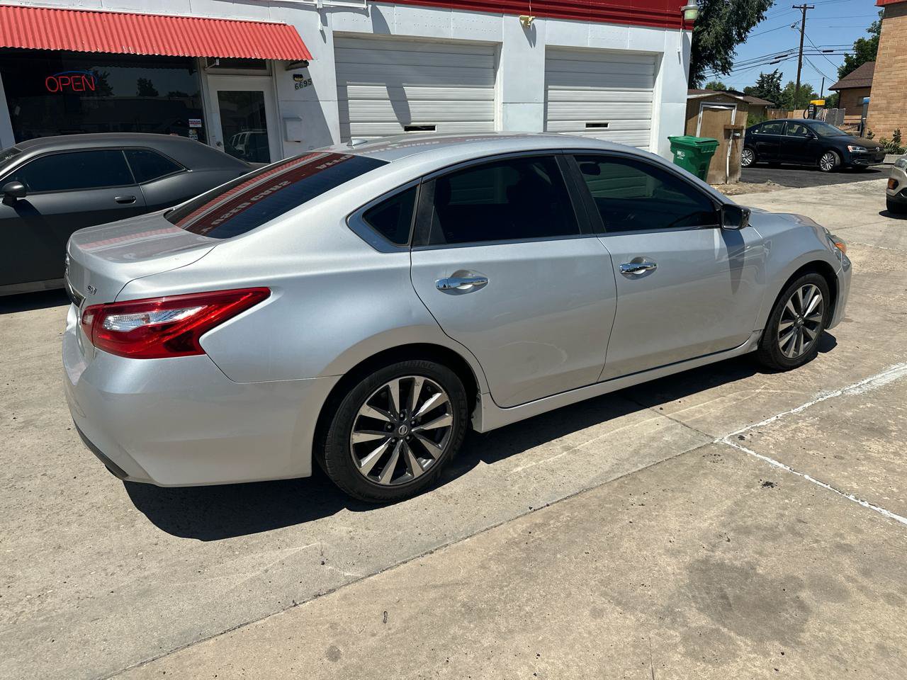 Used 2017 Nissan Altima 2.5 SV FWD image 5