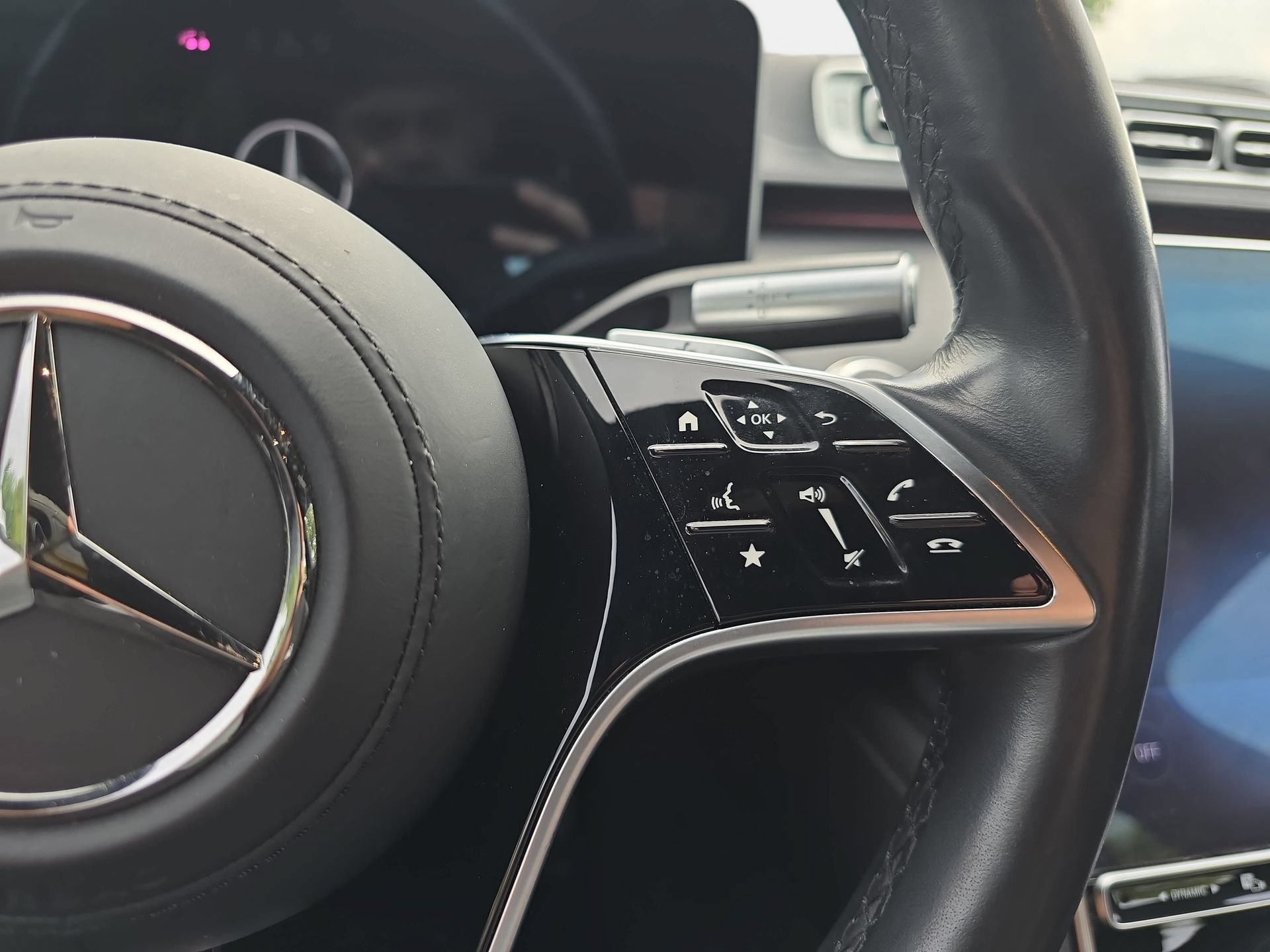 Certified 2023 Mercedes-Benz S 500 4MATIC image 18