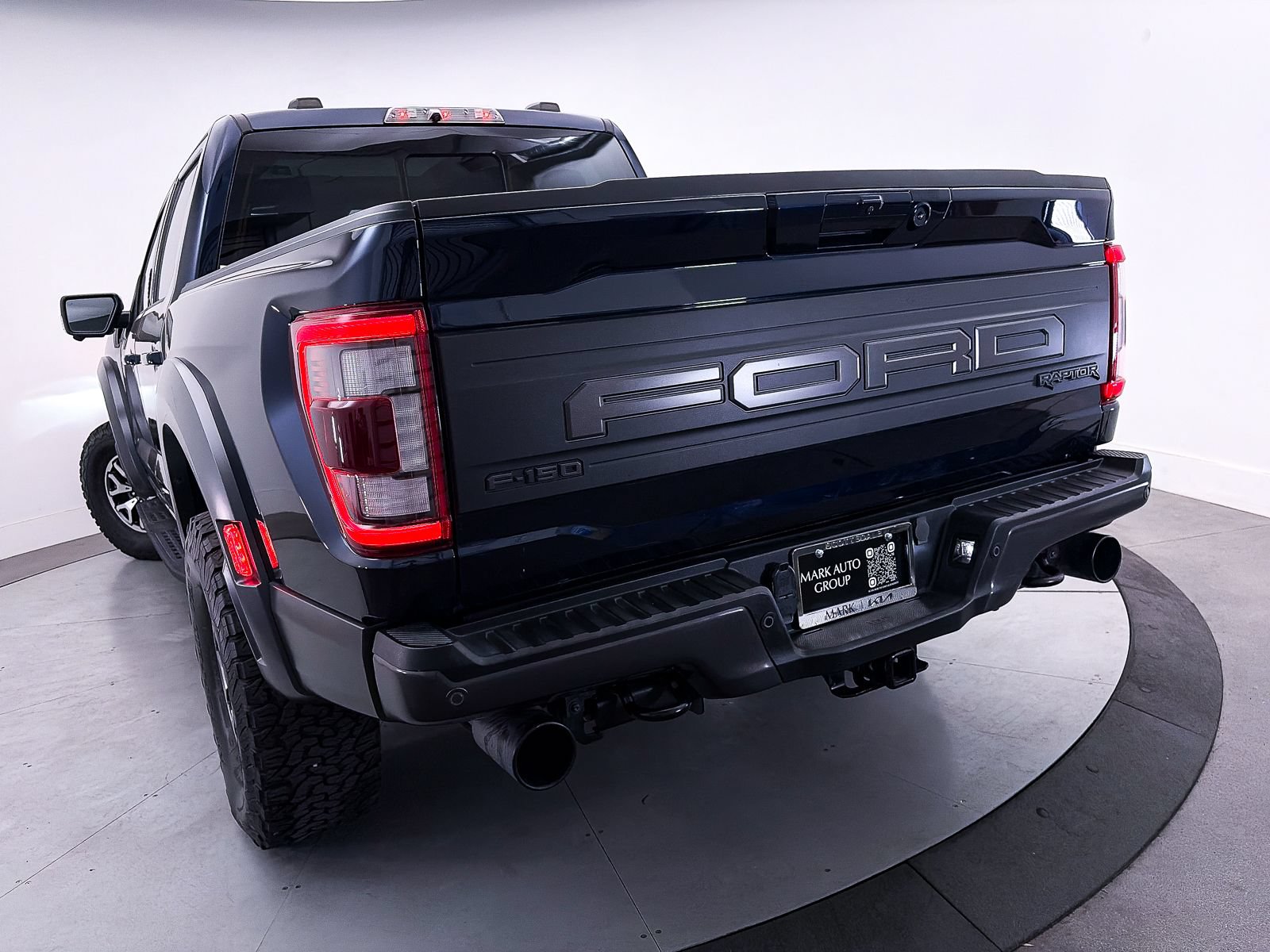 Used 2023 Ford F150 Raptor AWD/4WD image 10