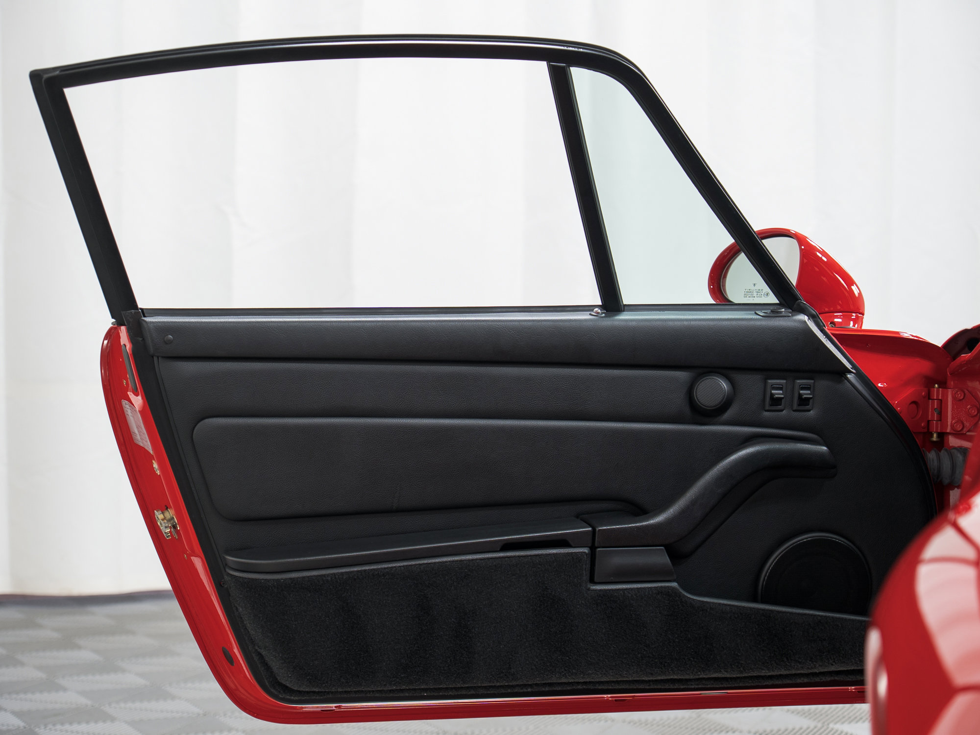 Used 1996 Porsche 911 GT3 RS image 15