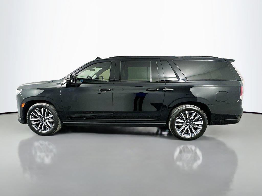 Used 2022 Cadillac Escalade ESV Sport Platinum AWD/4WD image 8