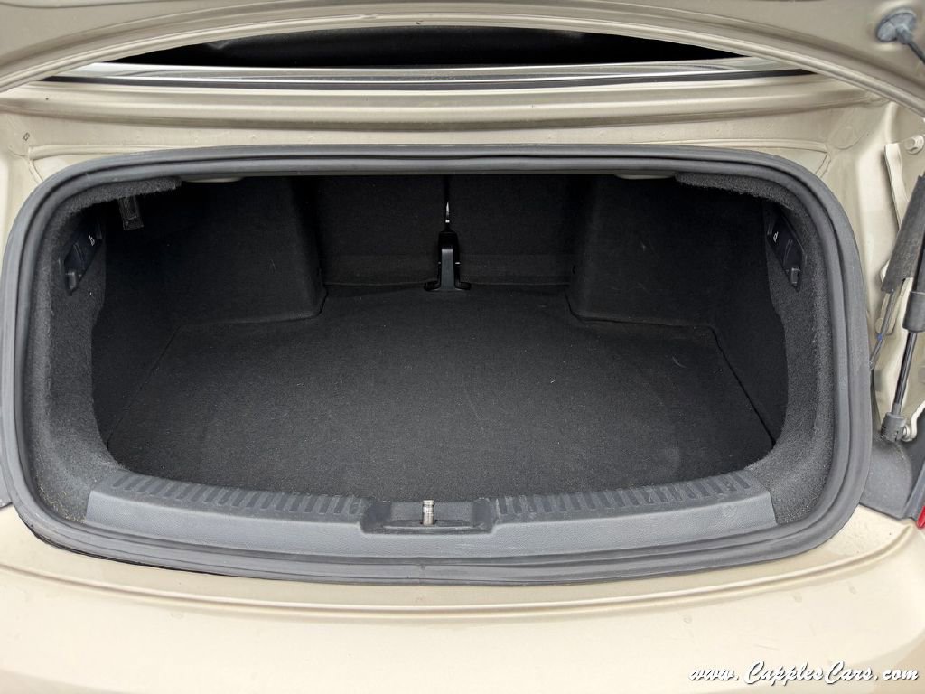 Used 2015 Volkswagen Beetle 1.8T FWD image 4