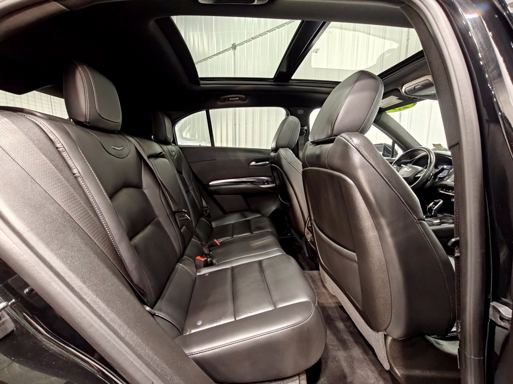 Used 2023 Cadillac XT4 Luxury AWD/4WD image 23