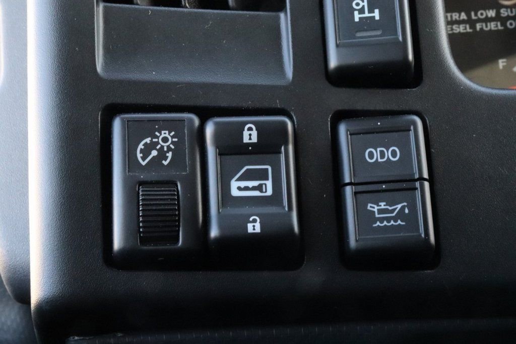 Used 2023 Chevrolet Low Cab Forward 5500XD image 16