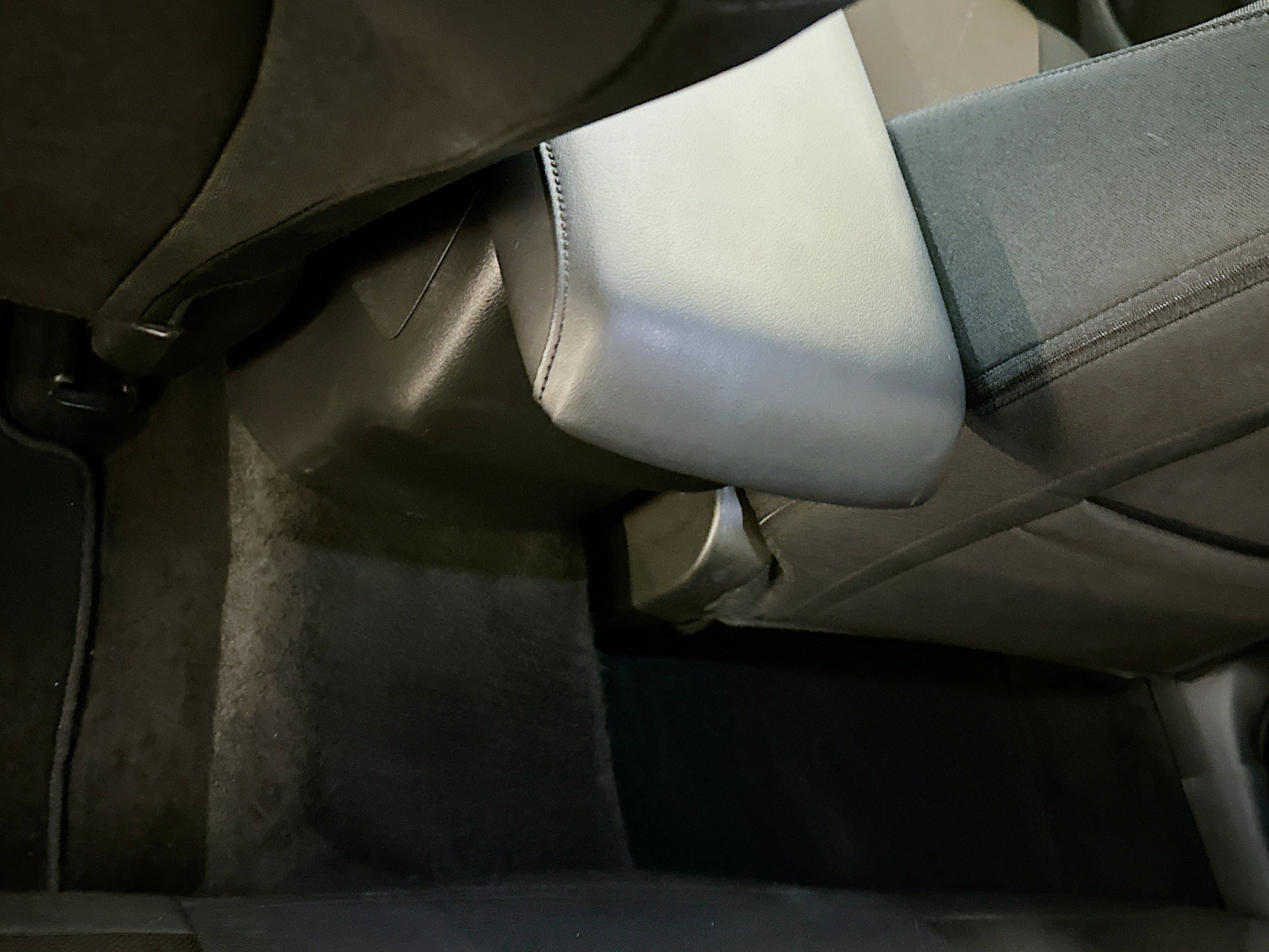 Used 2022 MAZDA MAZDA3 s image 28