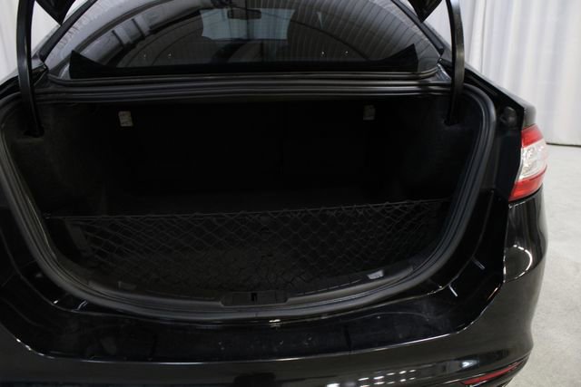 Used 2014 Ford Fusion SE w/ Equipment Group 201A image 27