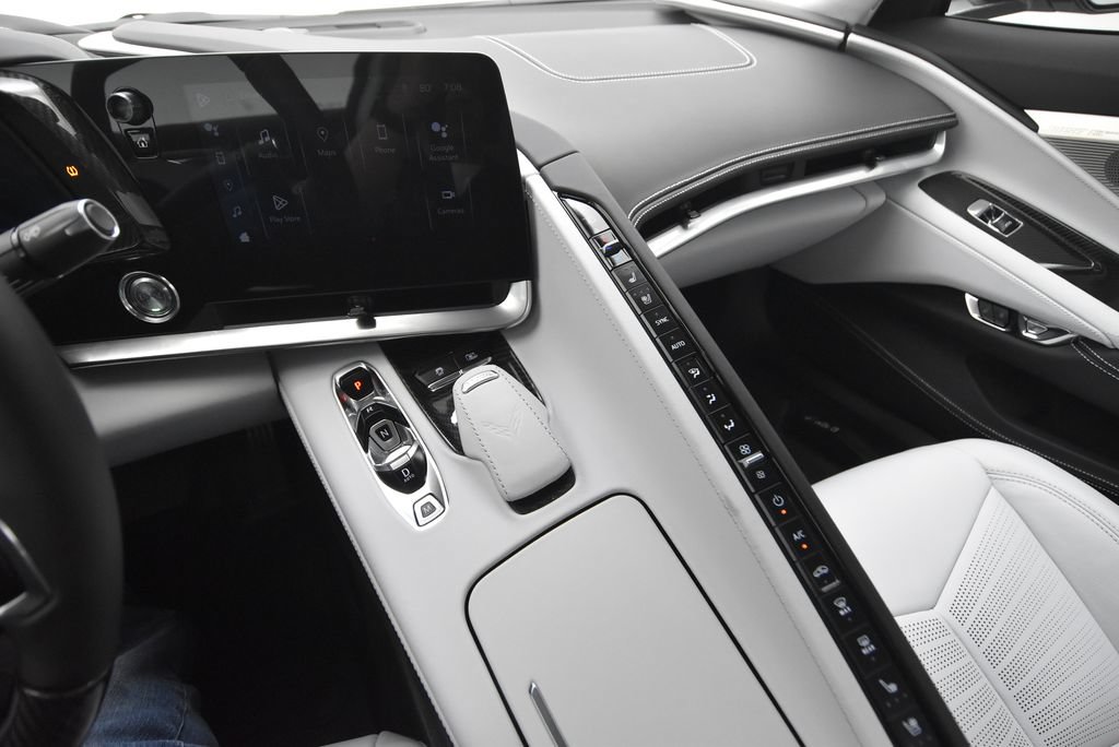 Used 2024 Chevrolet Corvette Z06 RWD image 56