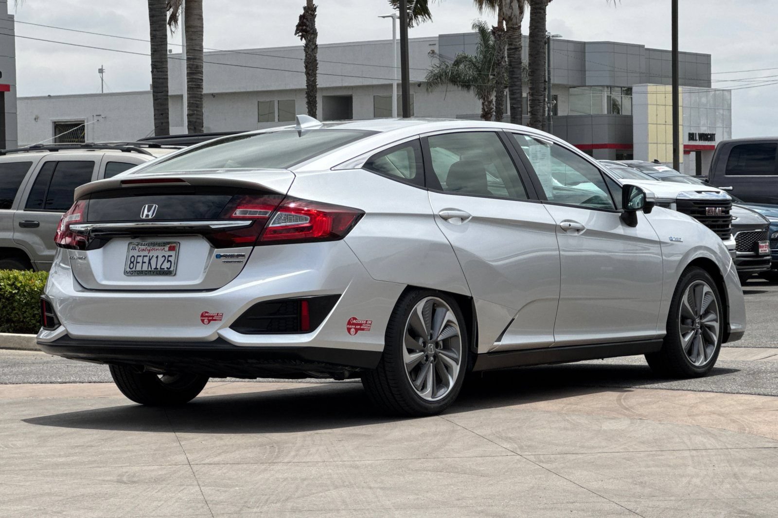 Used 2018 Honda Clarity Touring image 4