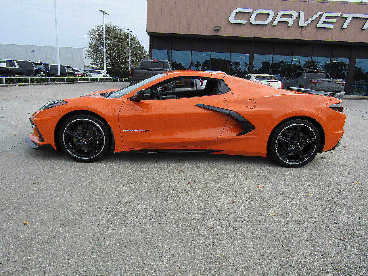 Used 2023 Chevrolet Corvette Stingray Premium Conv w/ Z51 Performance Package image 27
