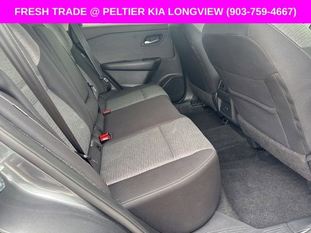 Used 2023 Nissan Rogue SV image 11