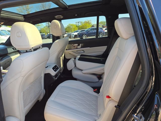 Used 2022 Mercedes-Benz GLS 63 AMG 4MATIC w/ Warmth & Comfort Package image 29