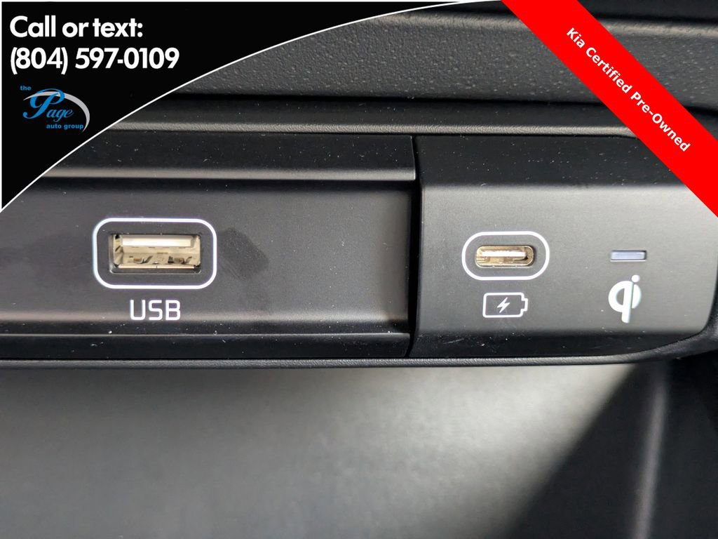 Used 2025 Kia Niro EX image 22