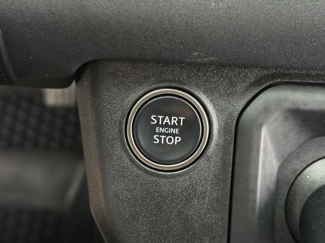 Used 2023 Land Rover Defender 130 X-Dynamic SE AWD/4WD image 21