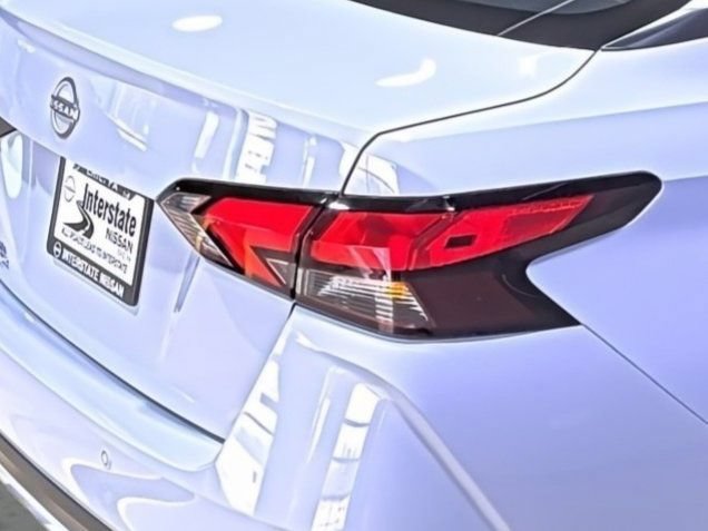 Used 2025 Nissan Versa SV w/ Trunk Package FWD image 14