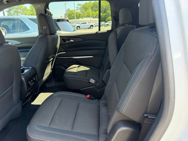 Certified 2024 Chevrolet Traverse LT FWD image 12