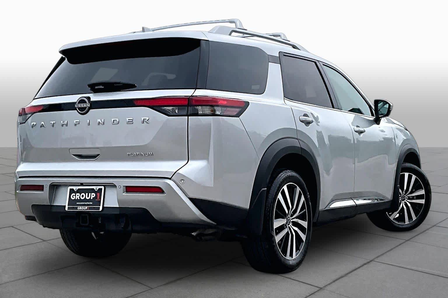 Certified 2025 Nissan Pathfinder Platinum w/ Cargo Package FWD image 13