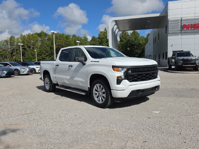 Used 2024 Chevrolet Silverado 1500 Custom w/ LPO, Dark Essentials Package RWD image 2