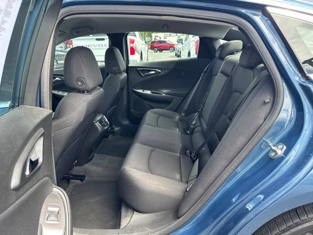 Used 2025 Chevrolet Malibu LT FWD image 13