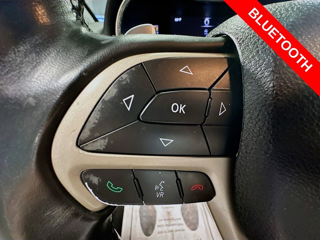Used 2015 Jeep Grand Cherokee Laredo w/ Quick Order Package 23E image 7
