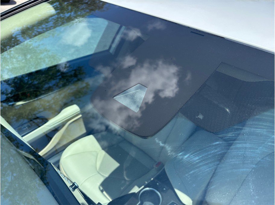Used 2023 Toyota Camry XLE FWD image 12