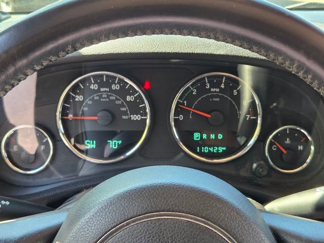 Used 2016 Jeep Wrangler Unlimited Sahara image 17