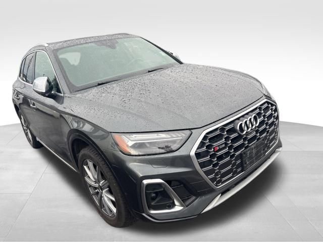 Used 2021 Audi SQ5 Prestige AWD/4WD image 5