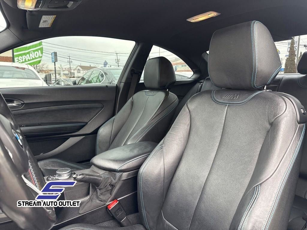 Used 2018 BMW M2 image 16