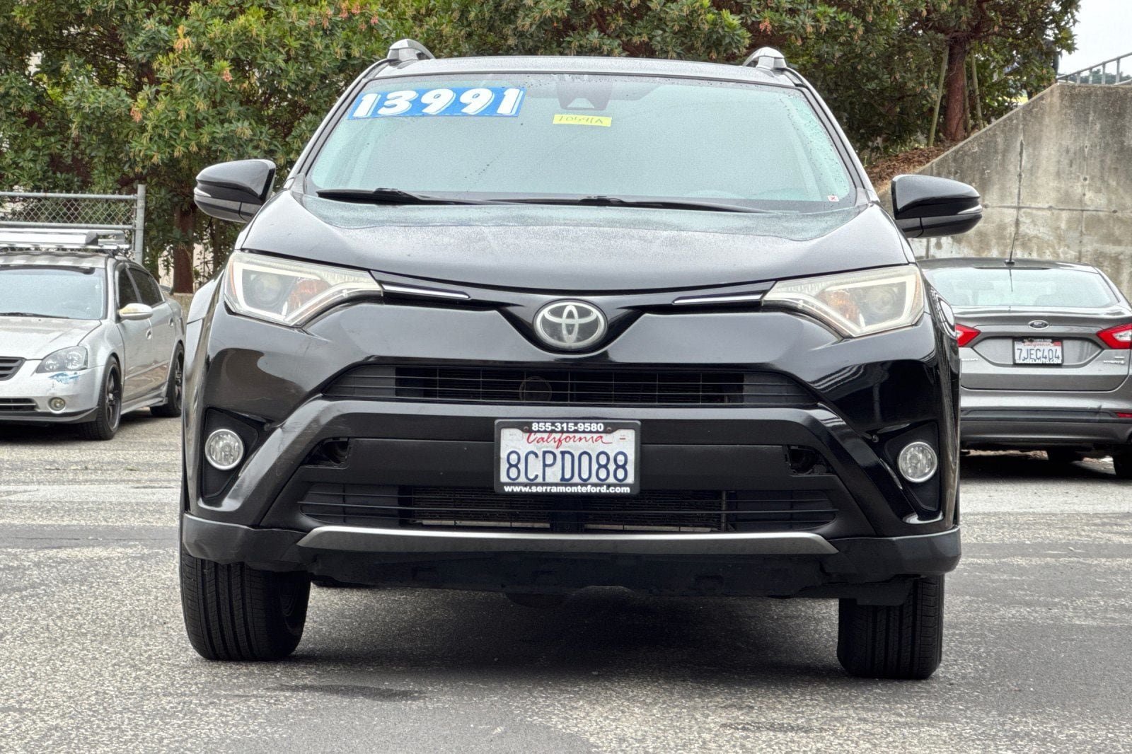 Used 2018 Toyota RAV4 XLE w/ Plus Extra Value Package FWD image 13
