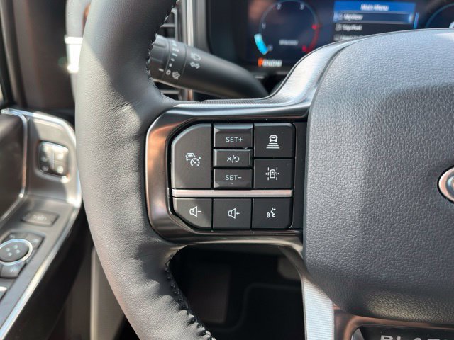 New 2026 Ford F350 Platinum w/ FX4 Off-Road Package AWD/4WD image 19