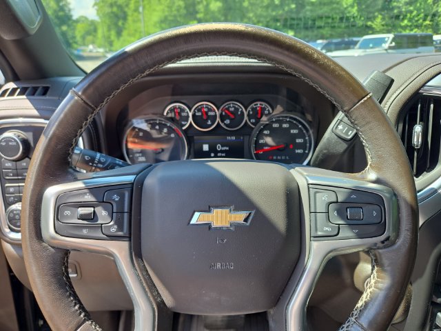 Used 2022 Chevrolet Silverado 1500 LTZ w/ LTZ Premium Package AWD/4WD image 4