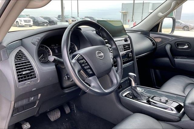 Used 2023 Nissan Armada SV image 16