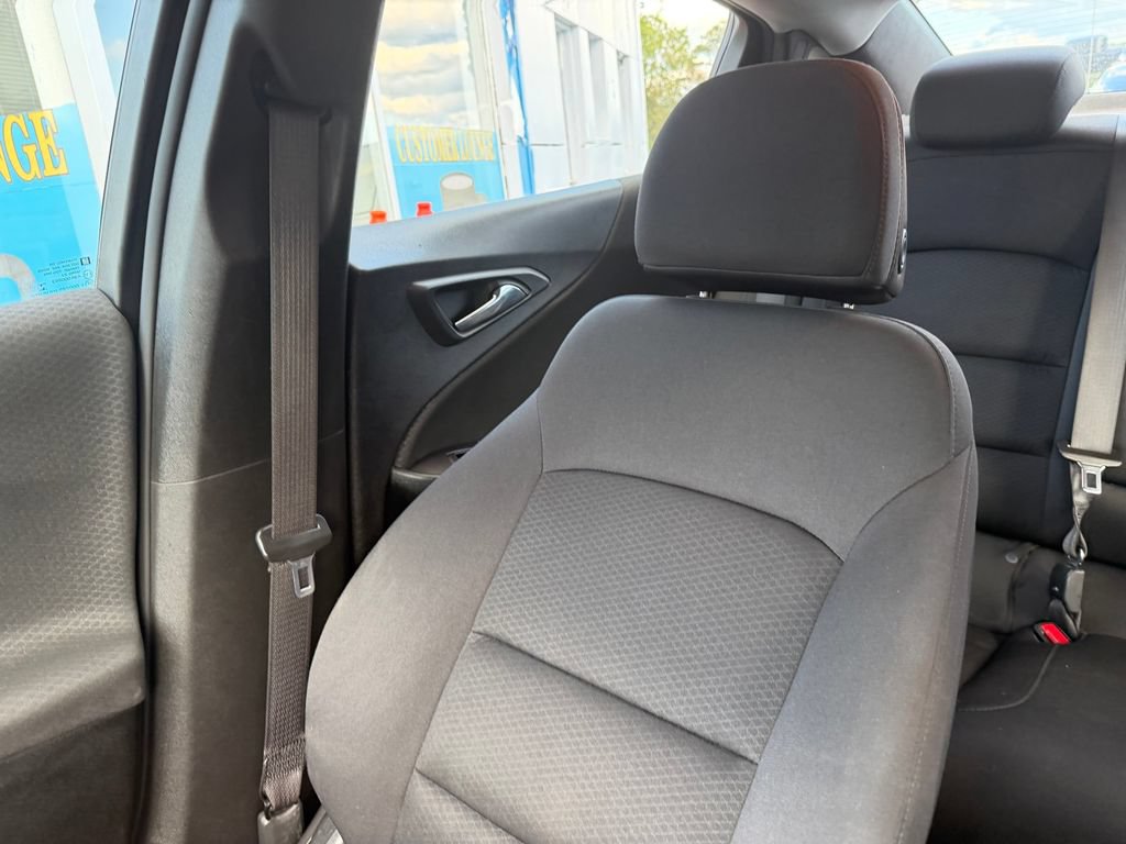Used 2022 Chevrolet Malibu LT FWD image 20