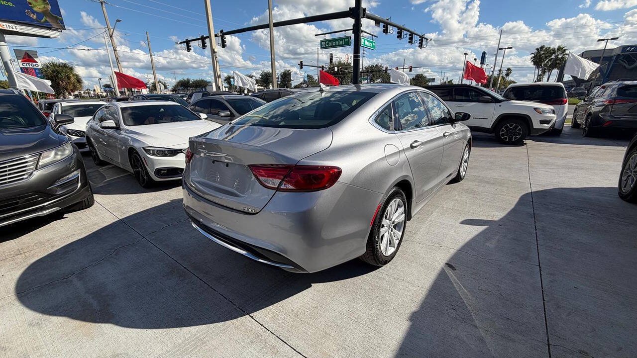 Used 2016 Chrysler 200 Limited w/ Anniversary Edition FWD image 6
