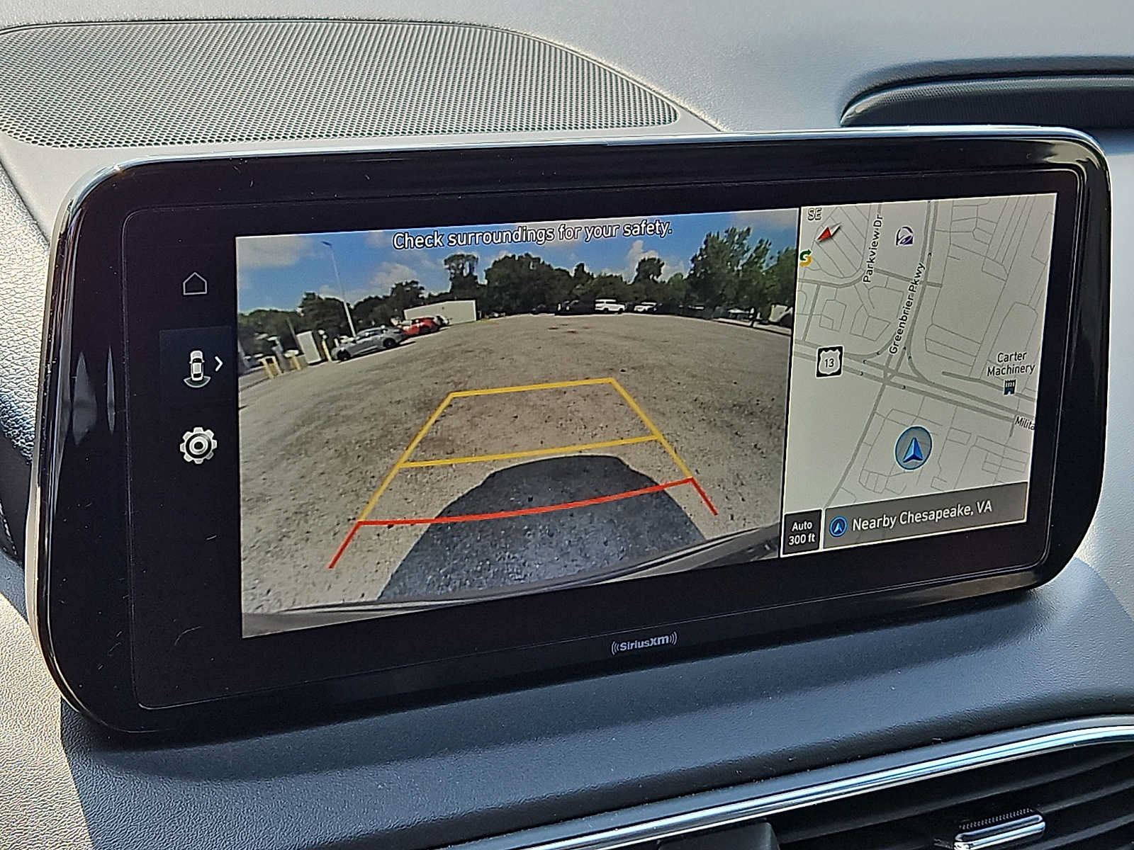 Used 2023 Hyundai Santa Fe SEL FWD image 18