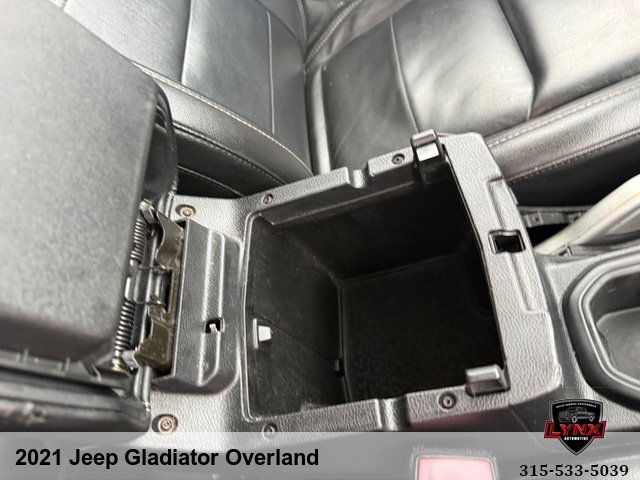 Used 2021 Jeep Gladiator Overland w/ Popular Equipment Package image 44