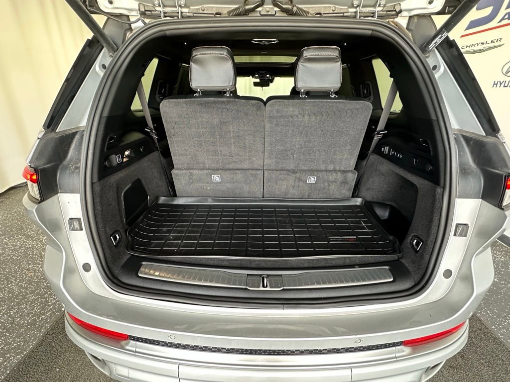 Used 2021 Jeep Grand Cherokee L Summit image 8