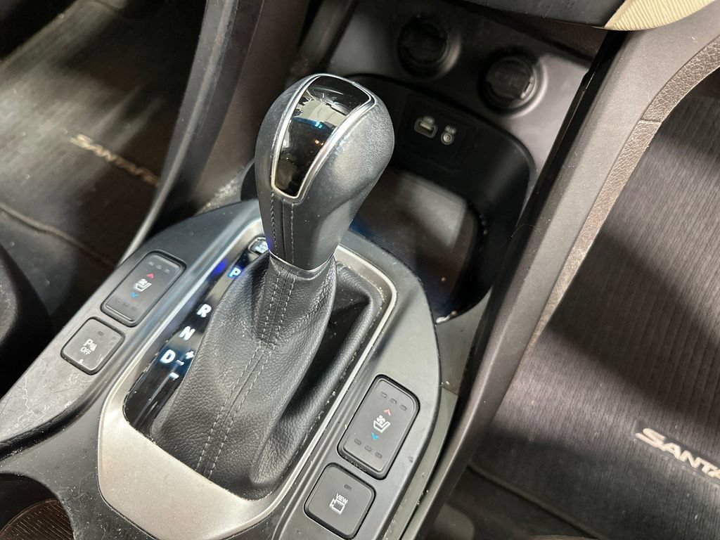 Used 2018 Hyundai Santa Fe Sport w/ 2.4L Tech Package 04 FWD image 21