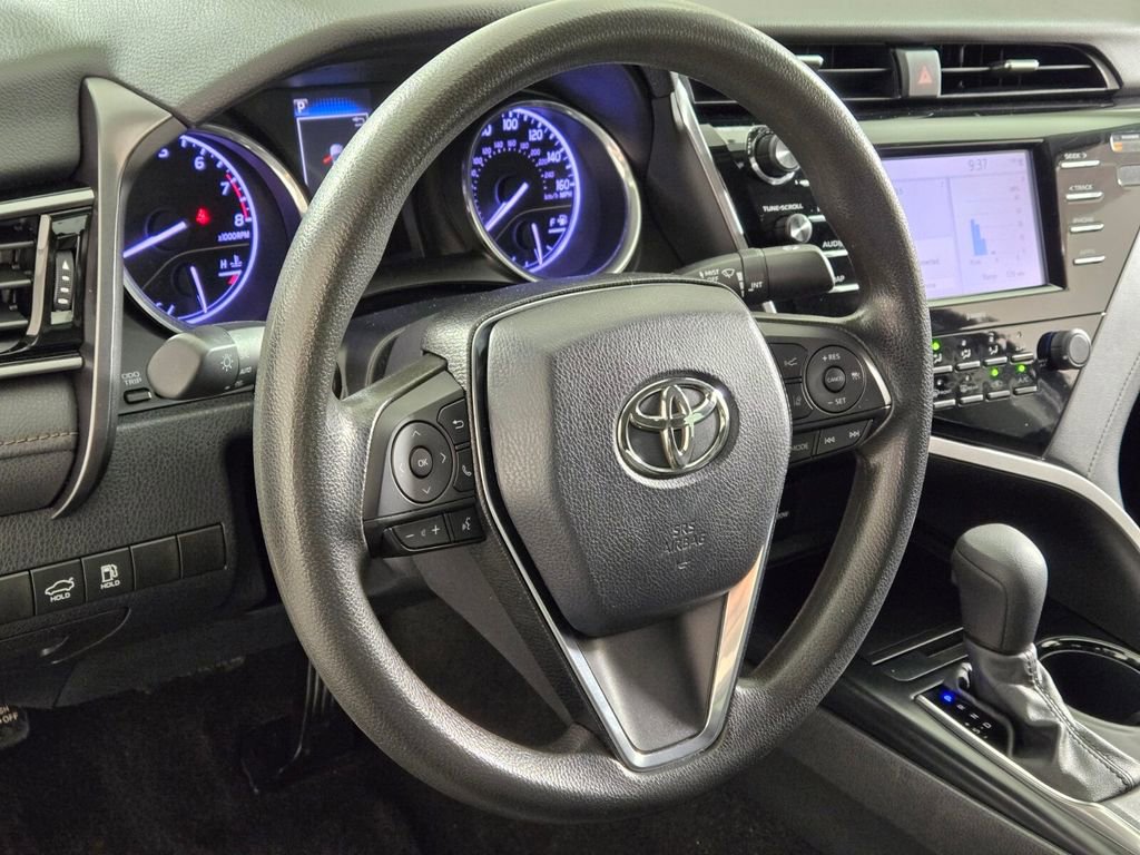 Used 2020 Toyota Camry LE FWD image 25
