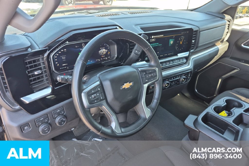 Used 2026 Chevrolet Silverado 1500 LT AWD/4WD image 15