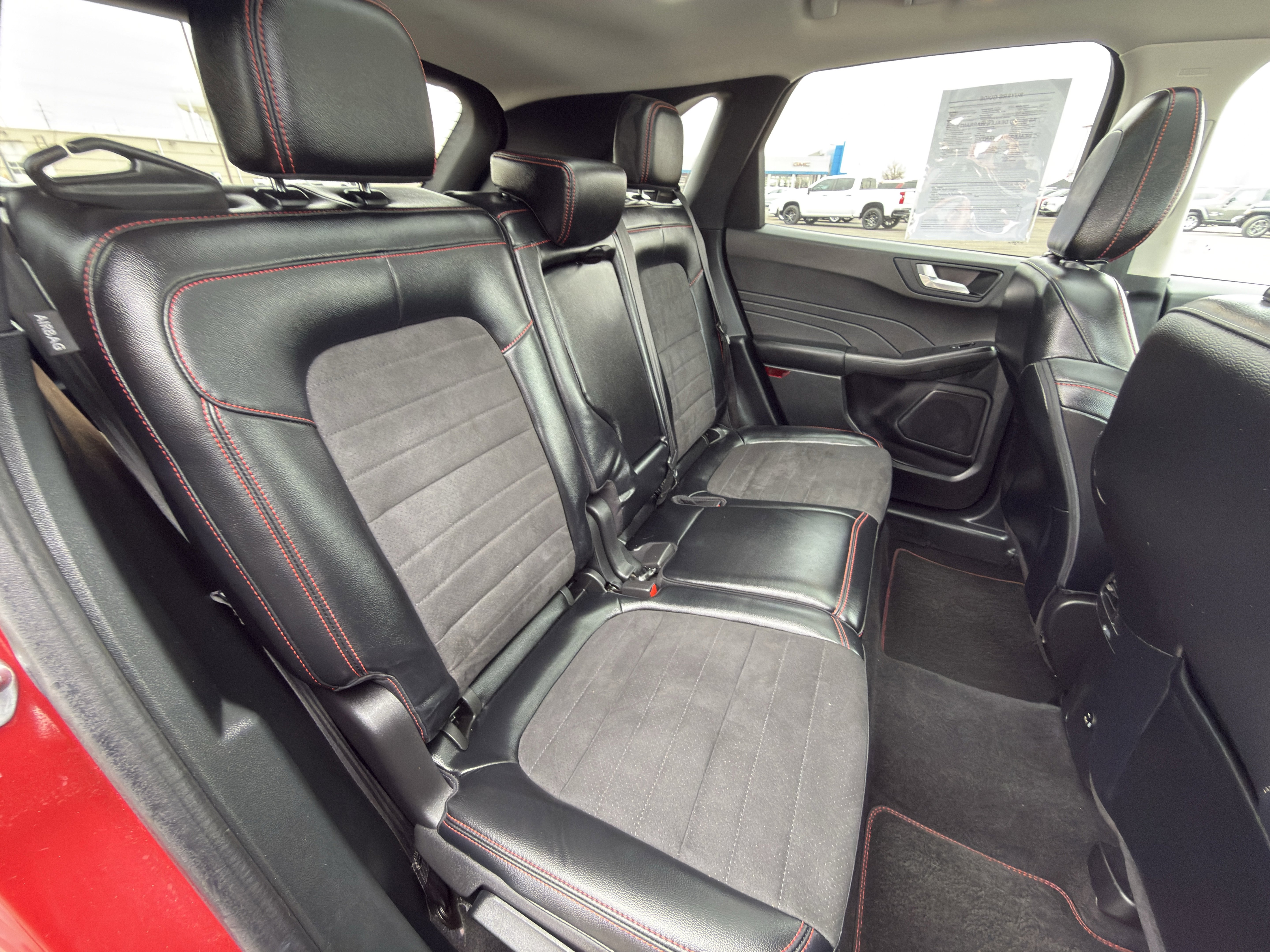 Used 2022 Ford Escape SEL w/ SEL Stealth AWD Package image 15