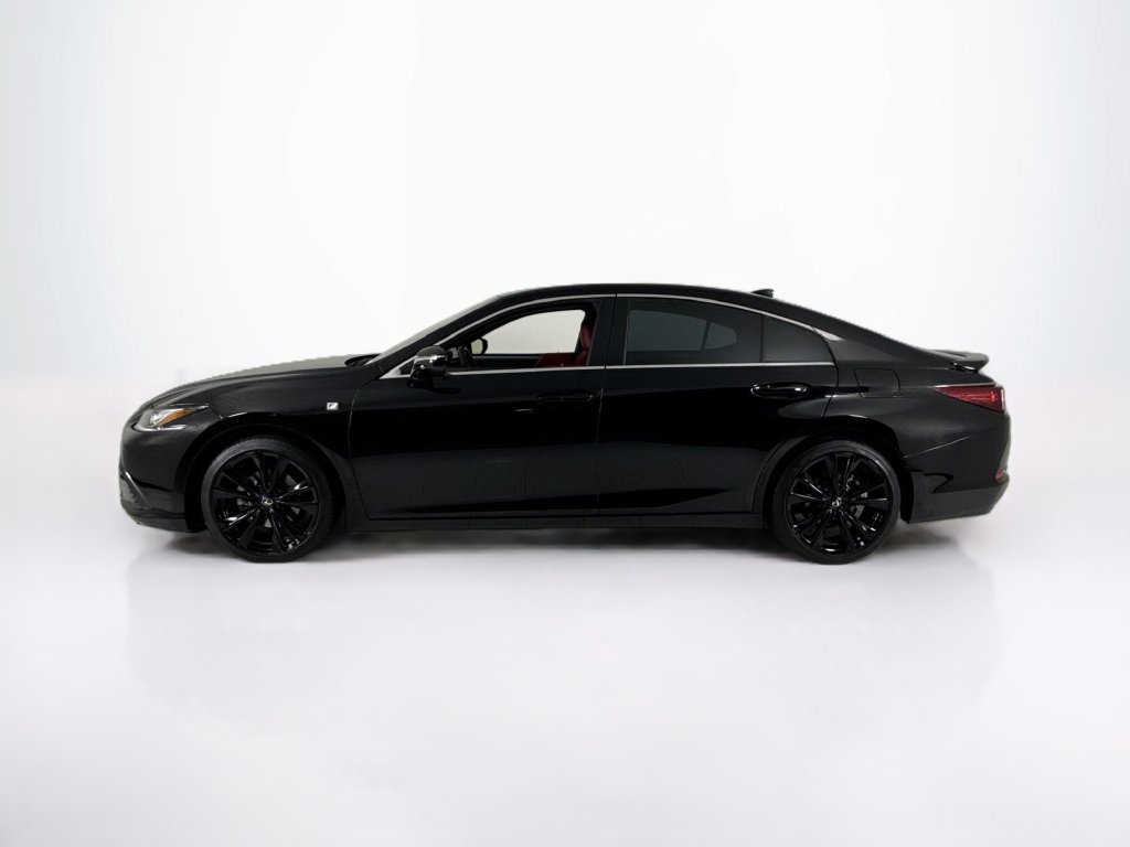 Used 2022 Lexus ES 350 F Sport w/ Accessory Package FWD image 2