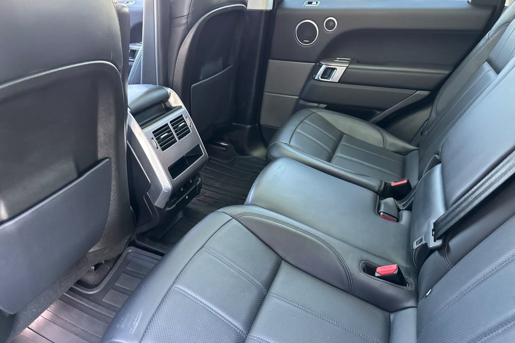 Used 2019 Land Rover Range Rover Sport HSE image 11