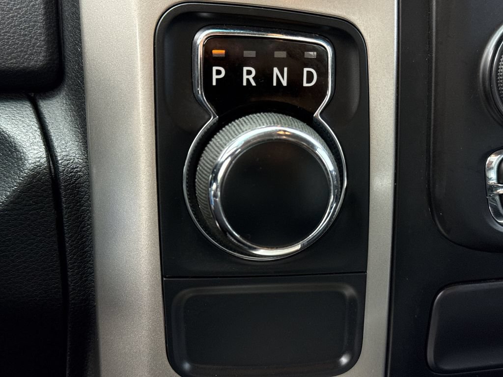 Used 2015 RAM 1500 Big Horn RWD image 33