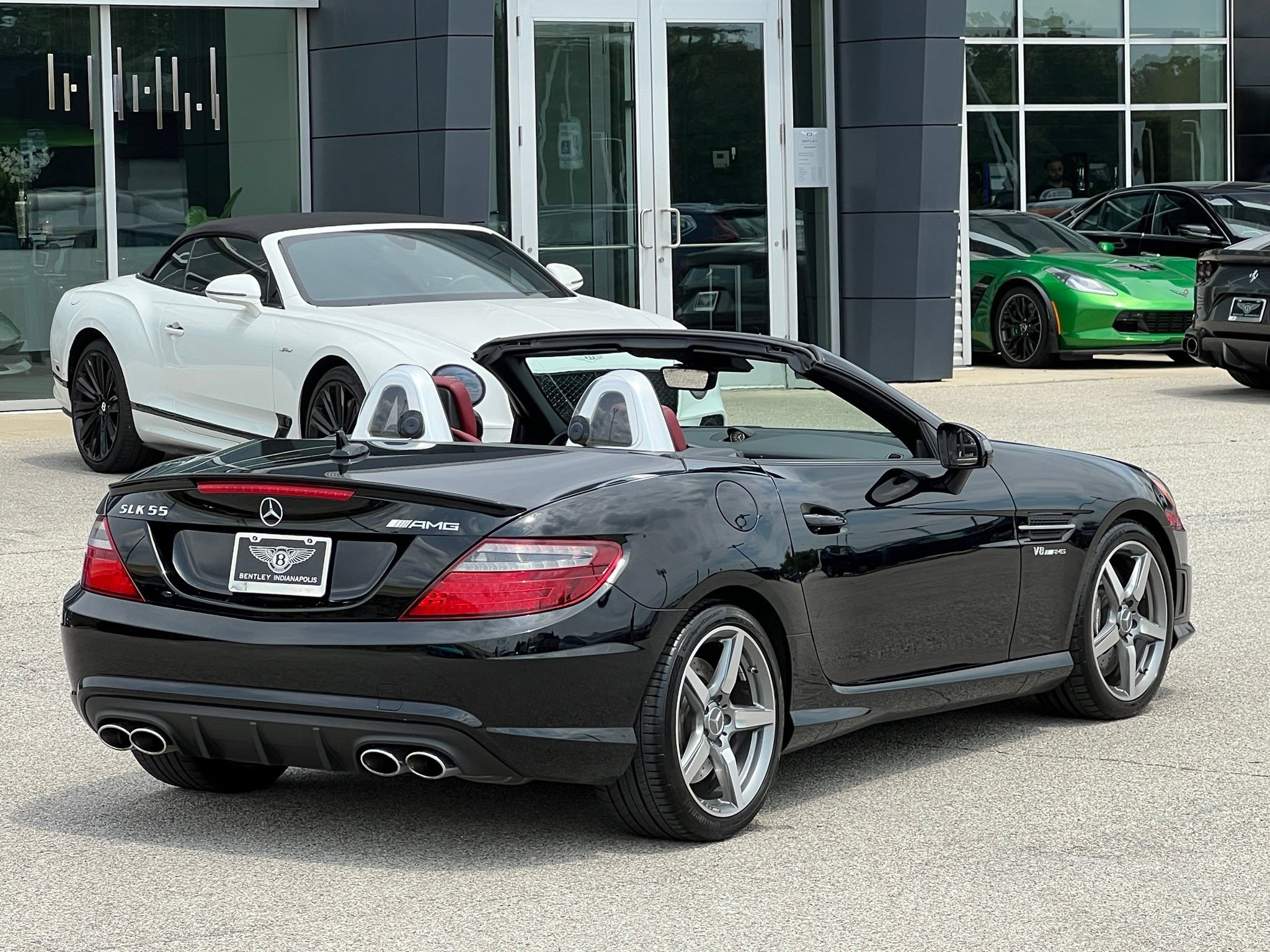 Used 2015 Mercedes-Benz SLK 55 AMG image 2