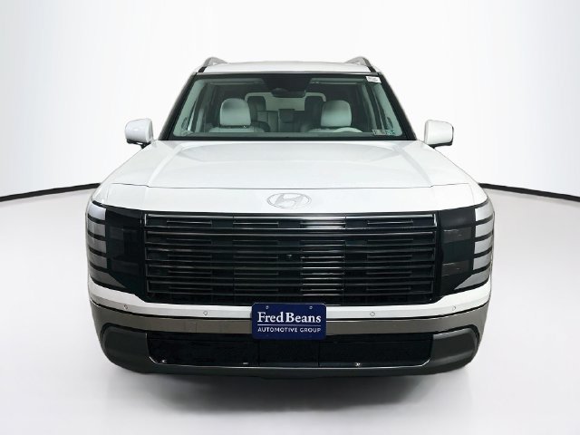 Used 2026 Hyundai Palisade Limited AWD/4WD image 2