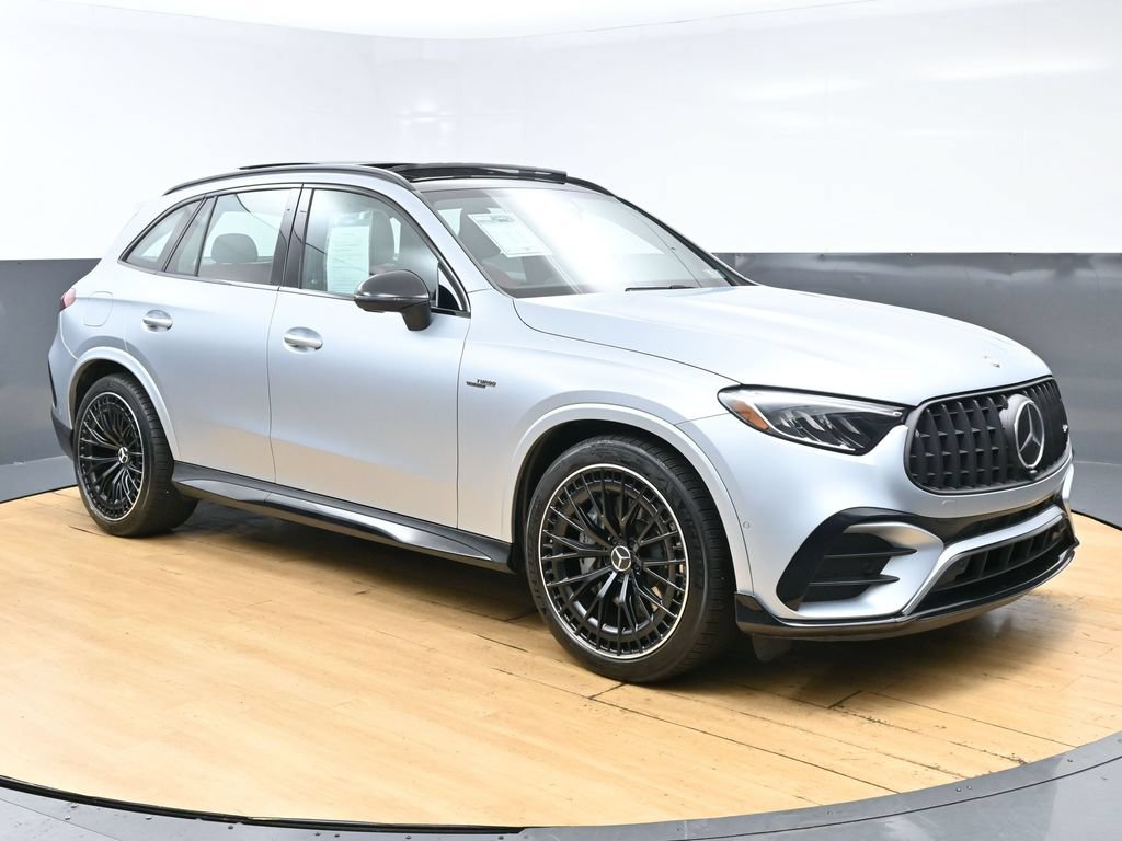 Used 2024 Mercedes-Benz GLC 43 AMG 4MATIC image 3