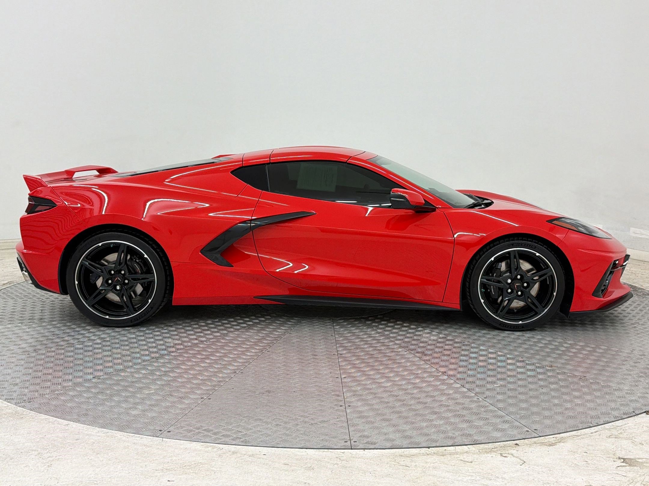 Used 2020 Chevrolet Corvette Stingray Premium Cpe w/ 3LT Preferred Equipment Group RWD image 8