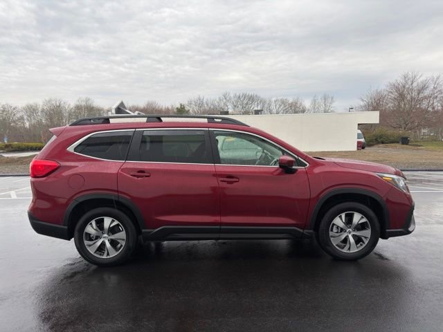 Used 2025 Subaru Ascent Premium image 4