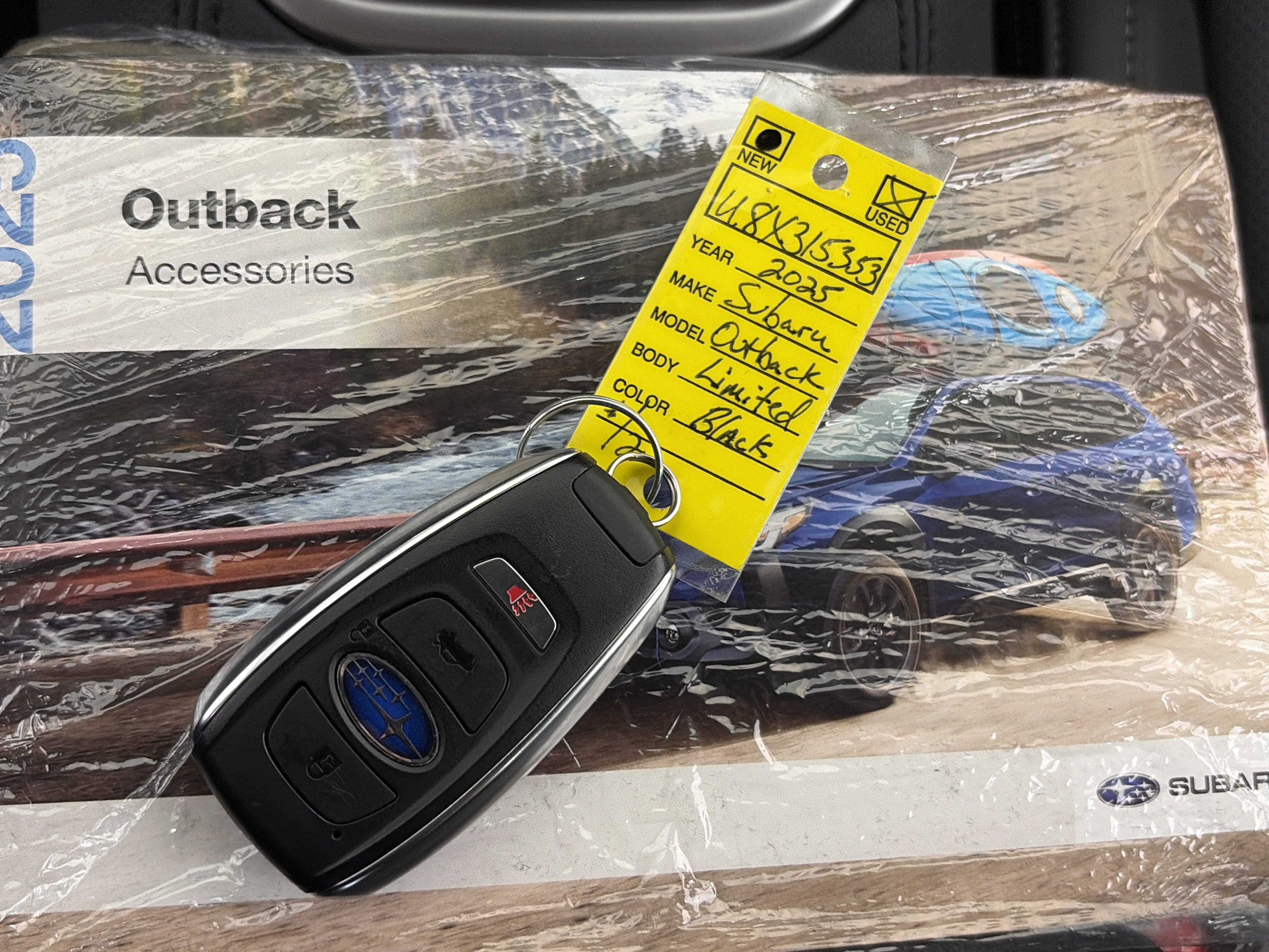 New 2025 Subaru Outback Limited AWD/4WD image 38