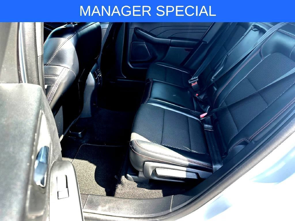 Used 2025 Ford Escape ST-Line AWD/4WD image 27